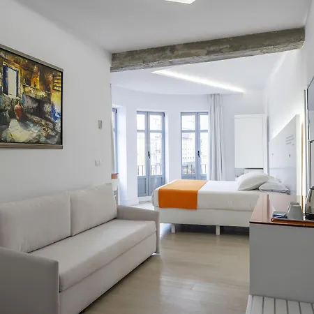 Atarazanas Boutique Hotell
