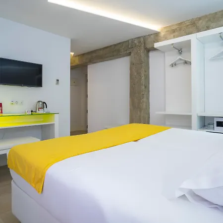 Atarazanas Boutique Otel