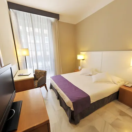 أتاراثاناس مالاغا البوتيكي 3*